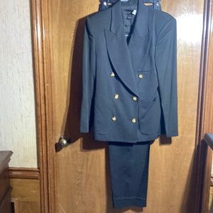 Vintage 100% Pure Wool Classique Pantsuit